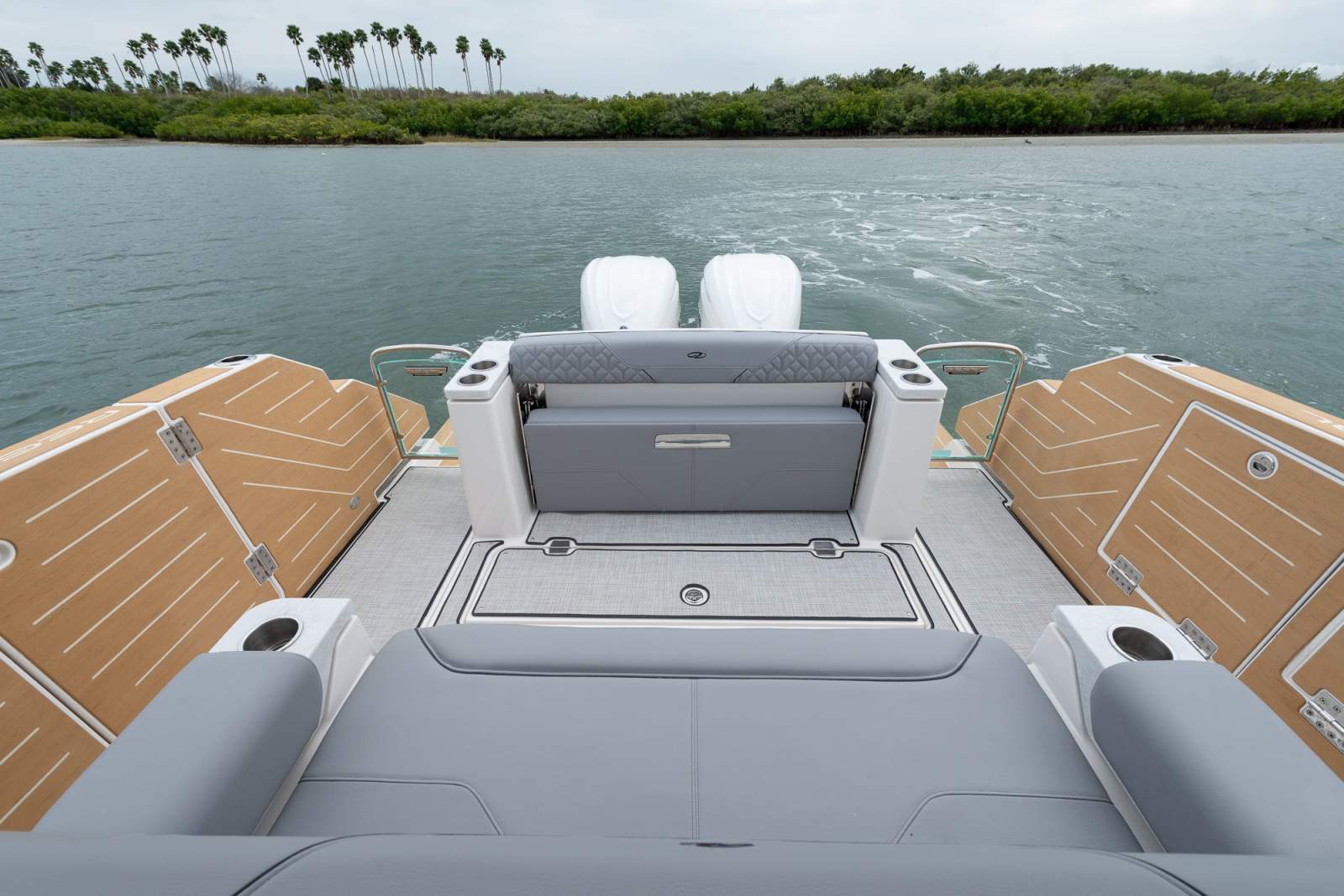 2006 REGAL 34 SAV BOWRIDER