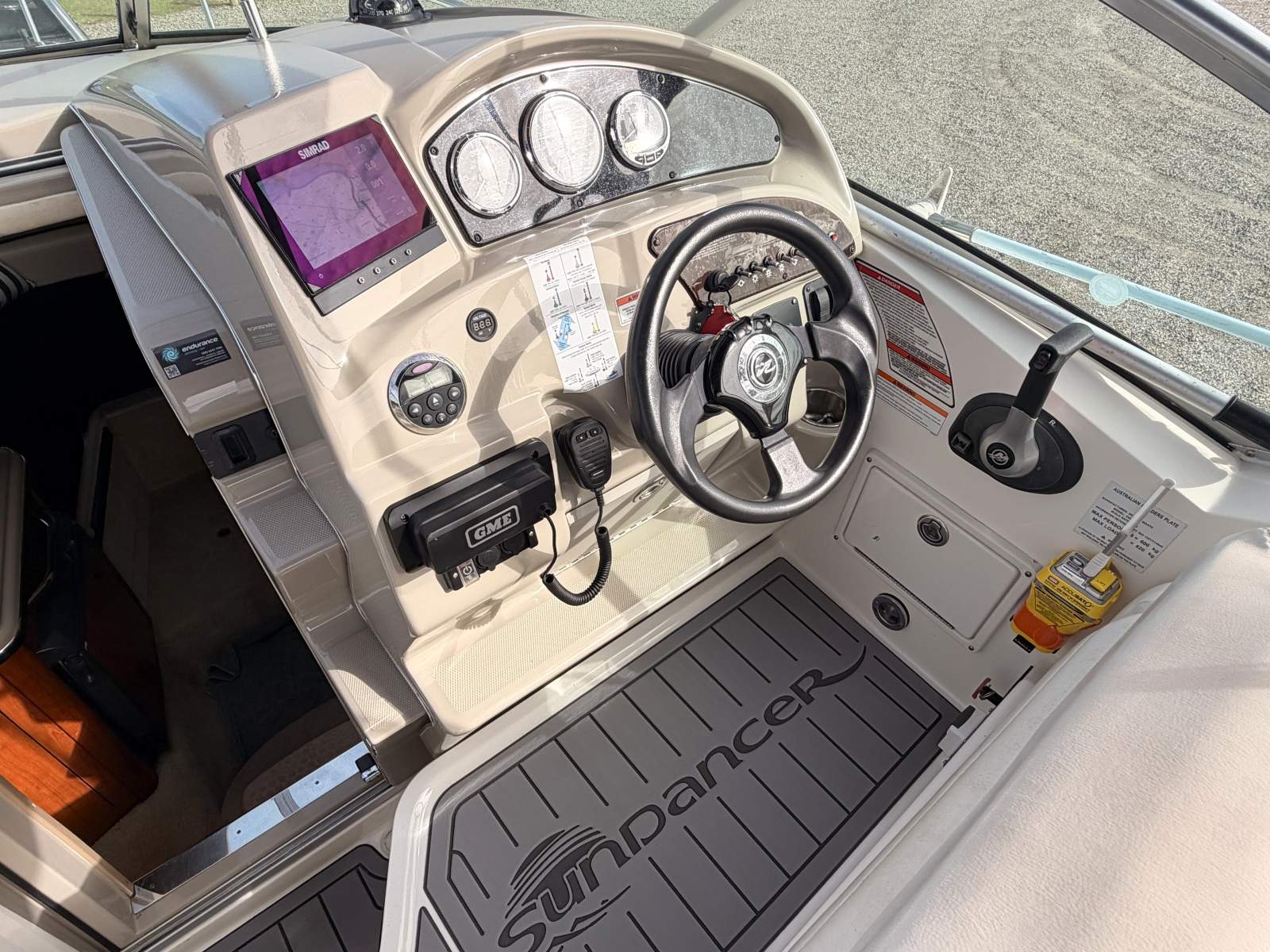 2007 SEA RAY 245 SUNDANCER CRUISER