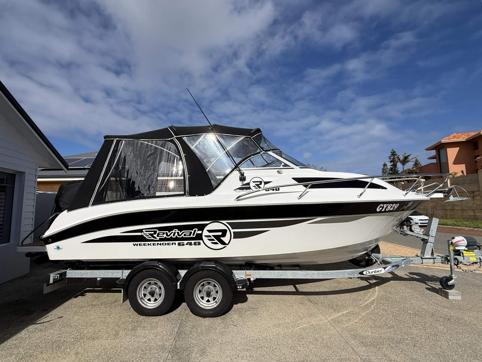 2023 REVIVAL 640 WEEKENDER CRUISER