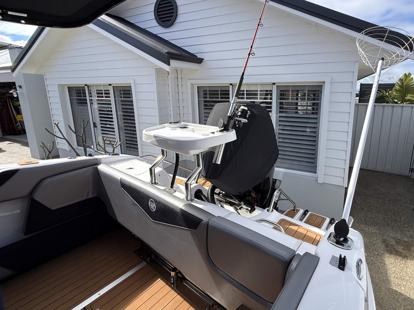2023 REVIVAL 640 WEEKENDER CRUISER