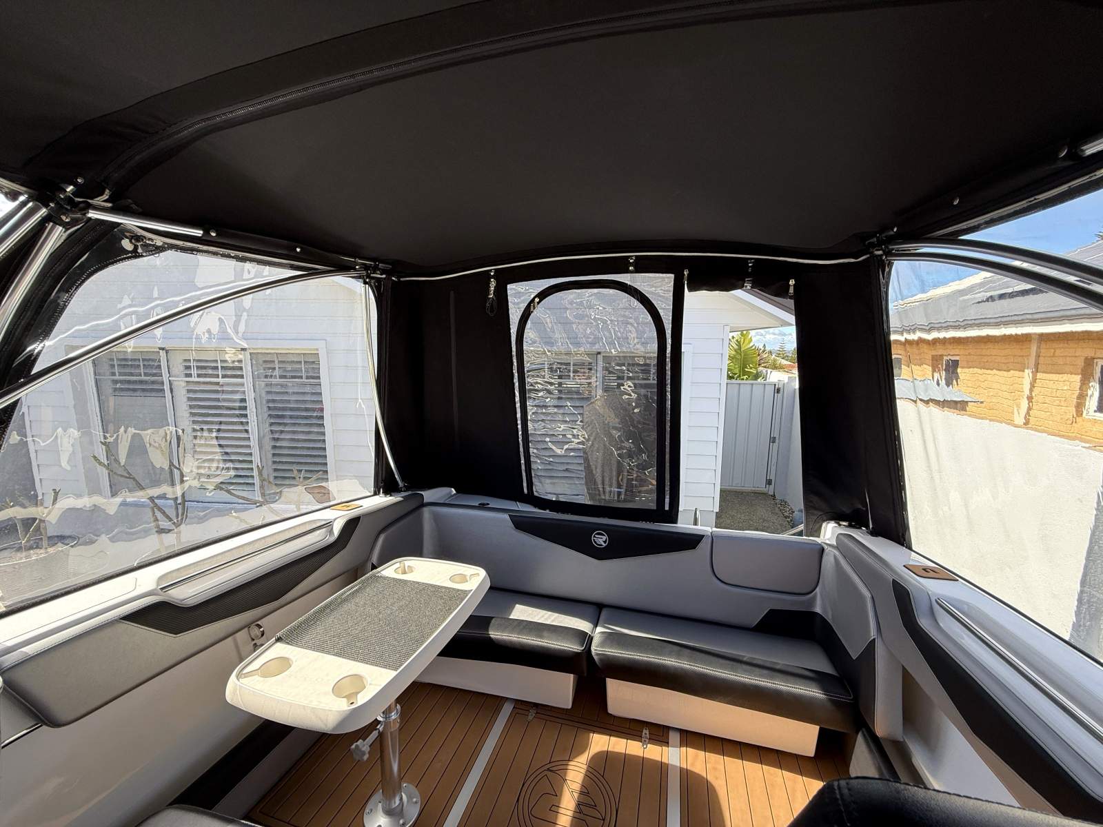 2023 REVIVAL 640 WEEKENDER CRUISER