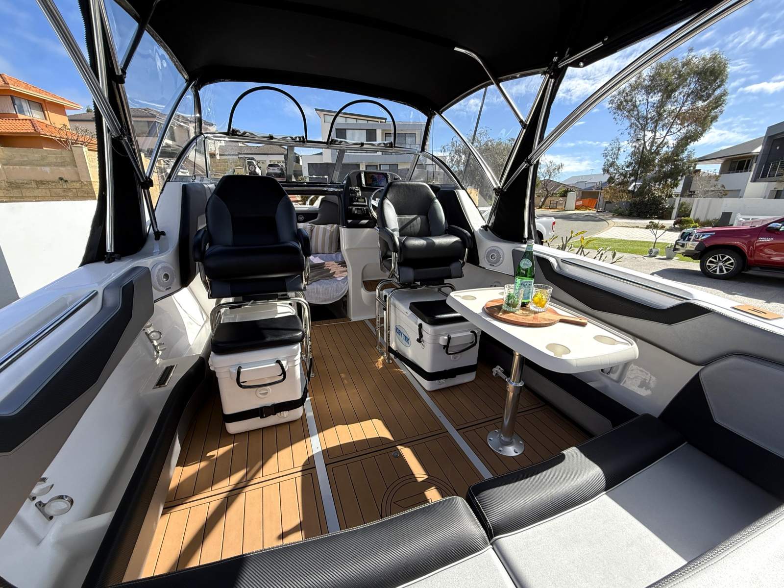 2023 REVIVAL 640 WEEKENDER CRUISER