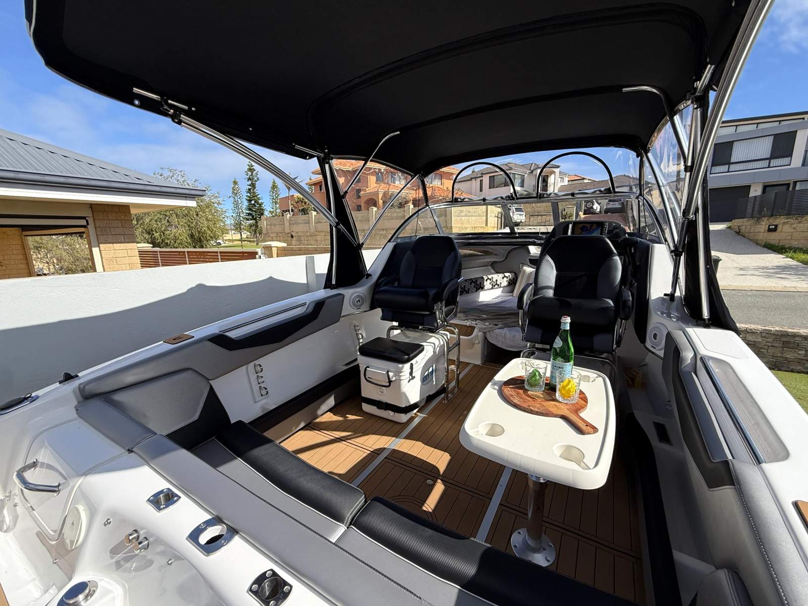 2023 REVIVAL 640 WEEKENDER CRUISER