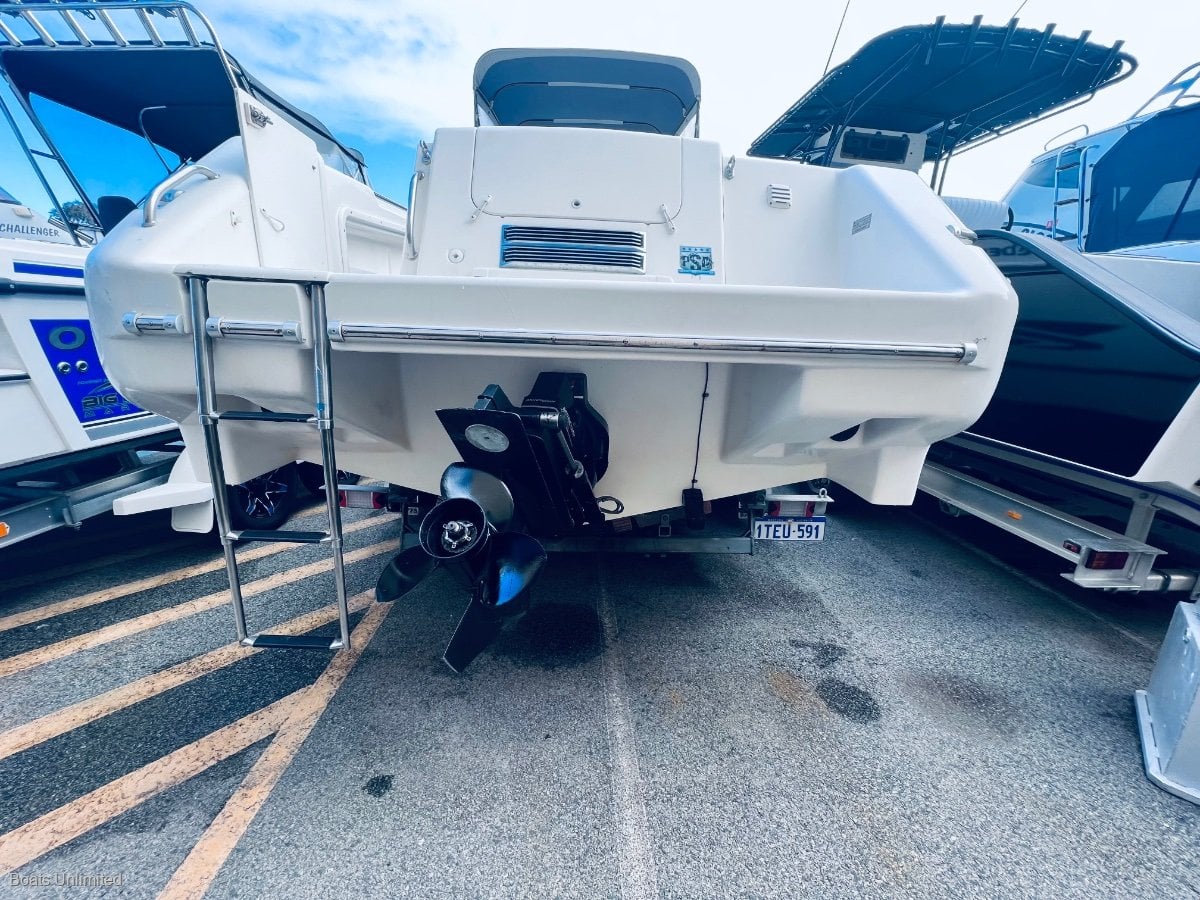 2003 LEEDER 220 WILDCAT CRUISER