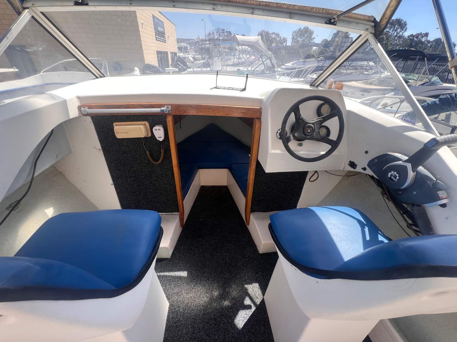 SUNSEEKER MOTOR YACHT