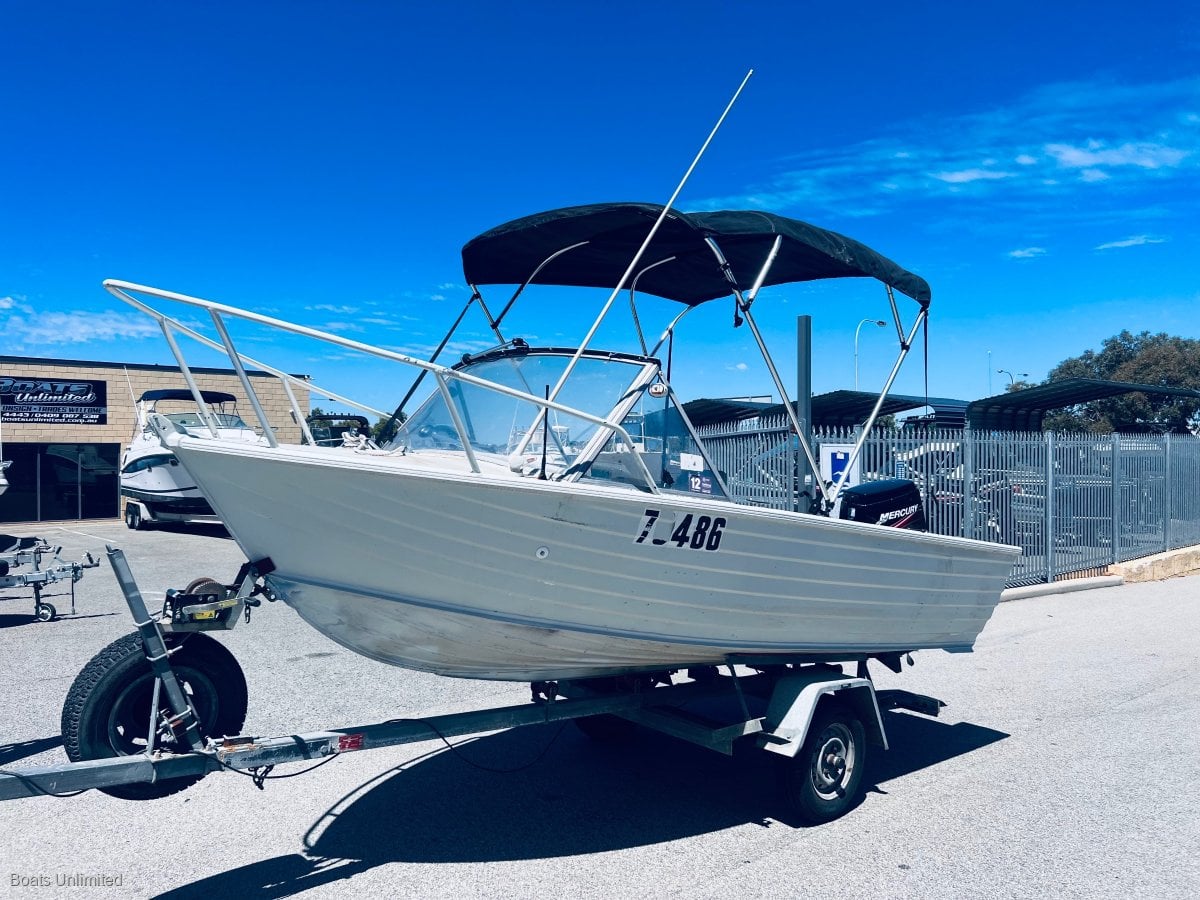 1990 STACER 4 .49 SEAHORSE RUNABOUT