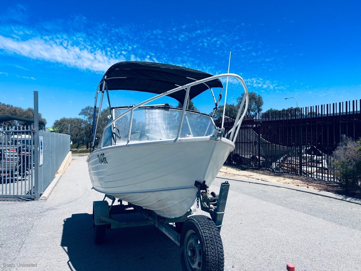 1990 STACER 4 .49 SEAHORSE RUNABOUT