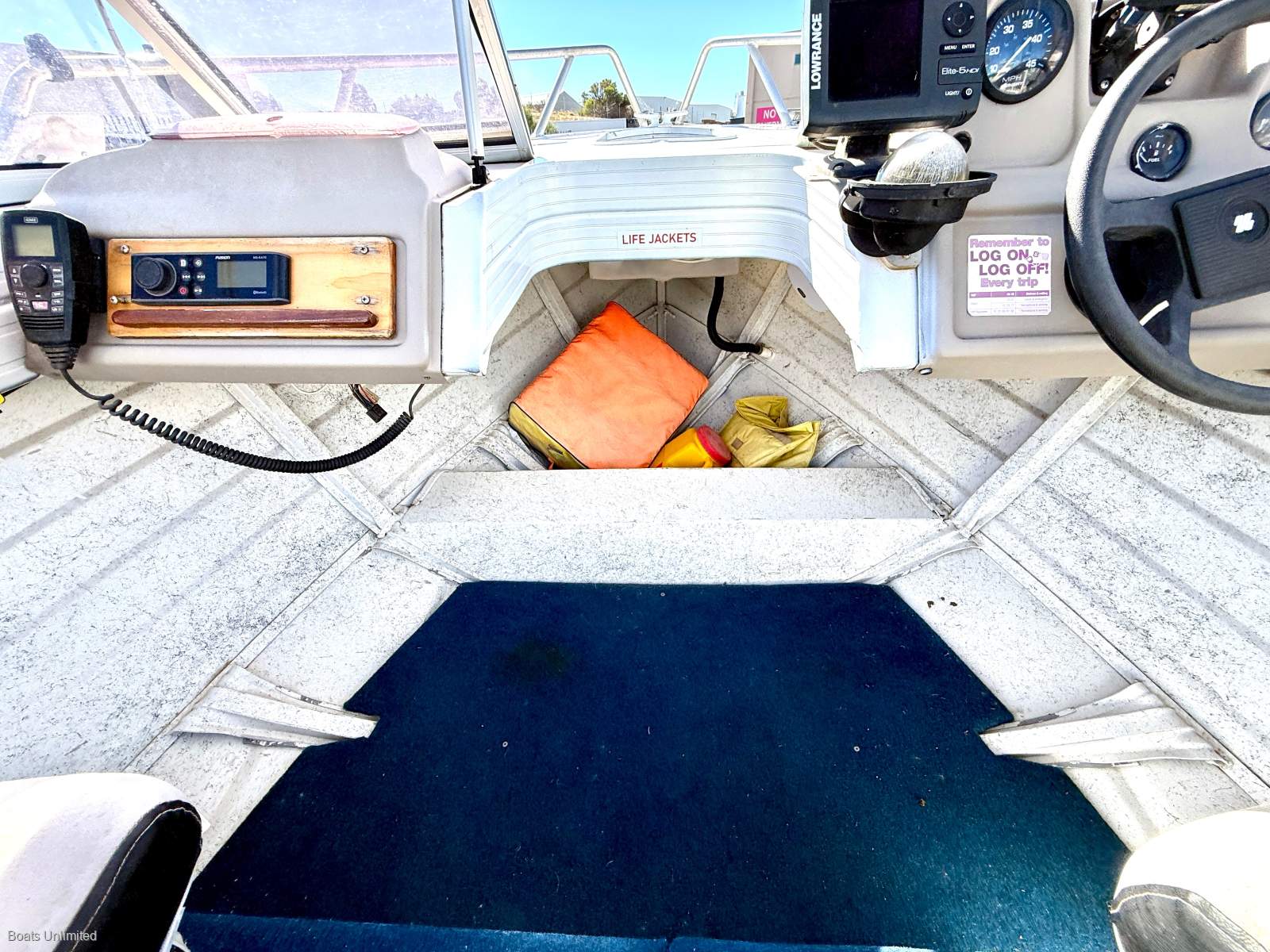 2005 STACER 480 MY05 BAY MASTER RUNABOUT
