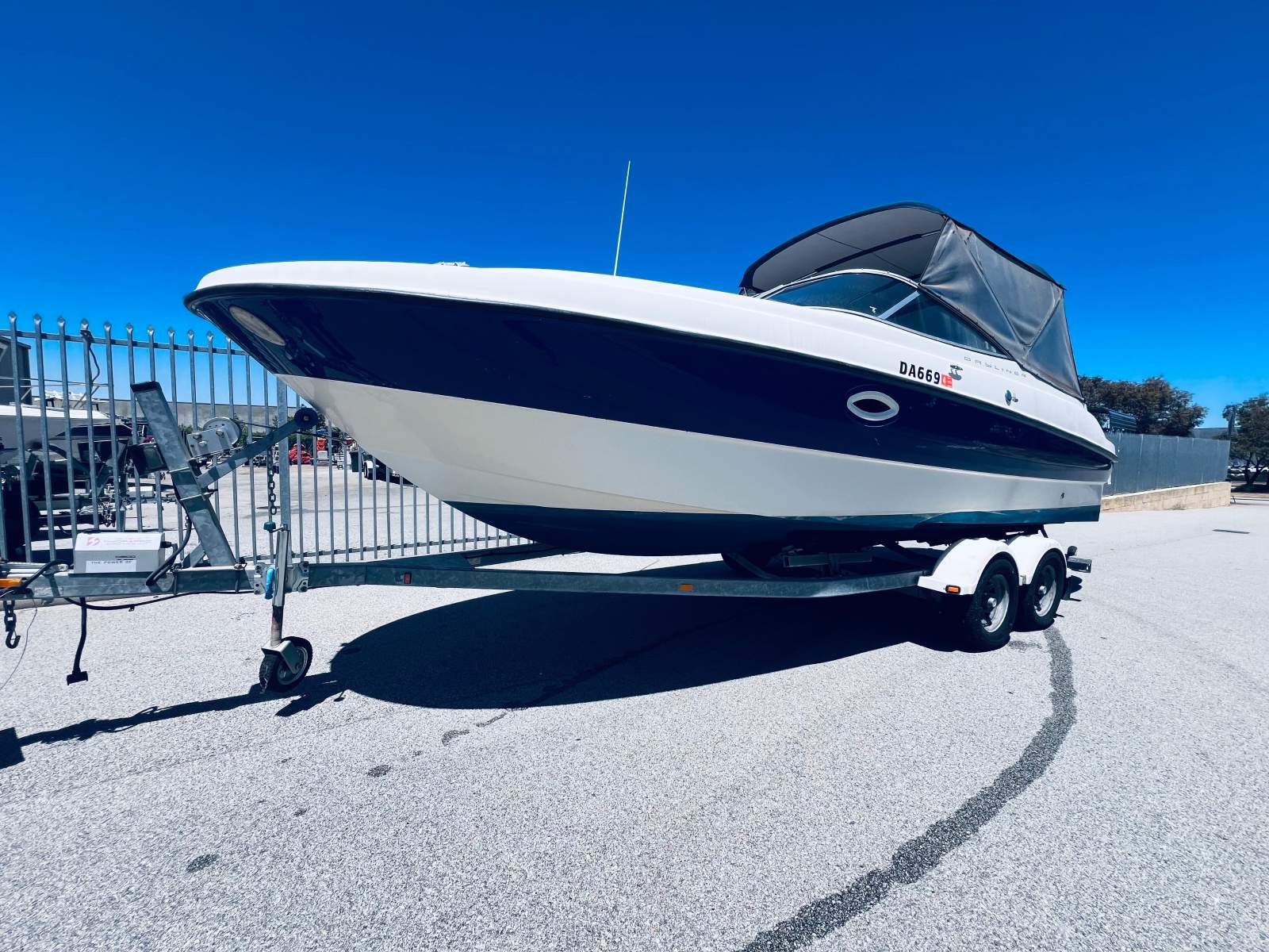 2008 BAYLINER 249 BOWRIDER