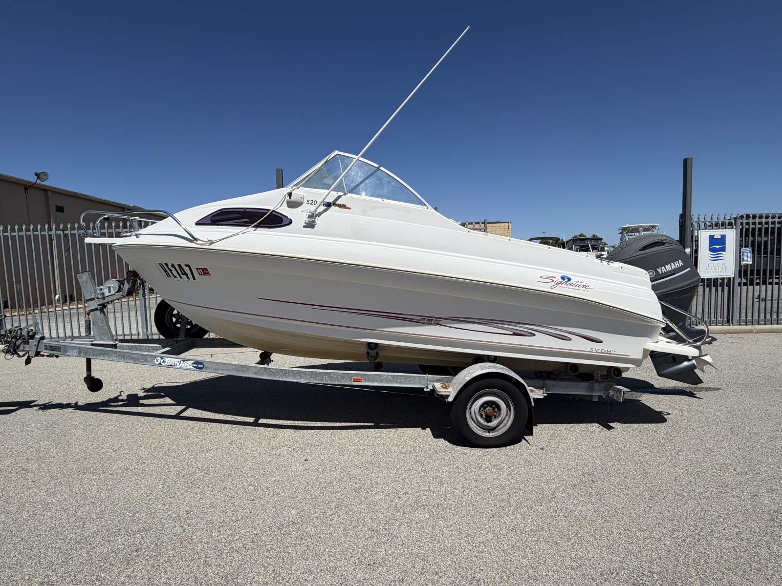 2001 HAINES SIGNATURE 520 C CUDDY CABIN