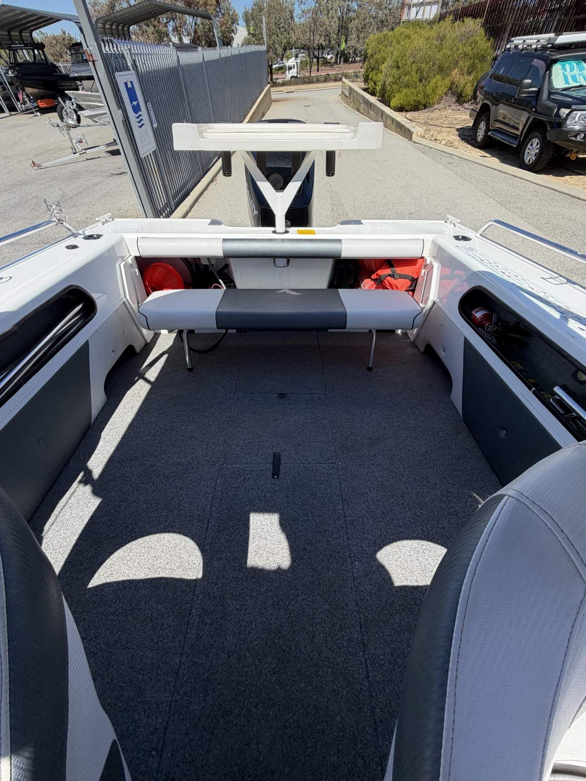 STACER 509 BAY MASTER
