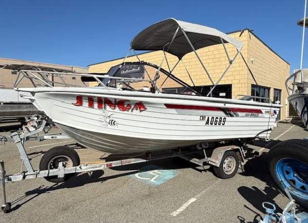 2006 QUINTREX 485 MY07 FISHSEEKER DINGHY
