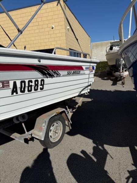 2006 QUINTREX 485 MY07 FISHSEEKER DINGHY