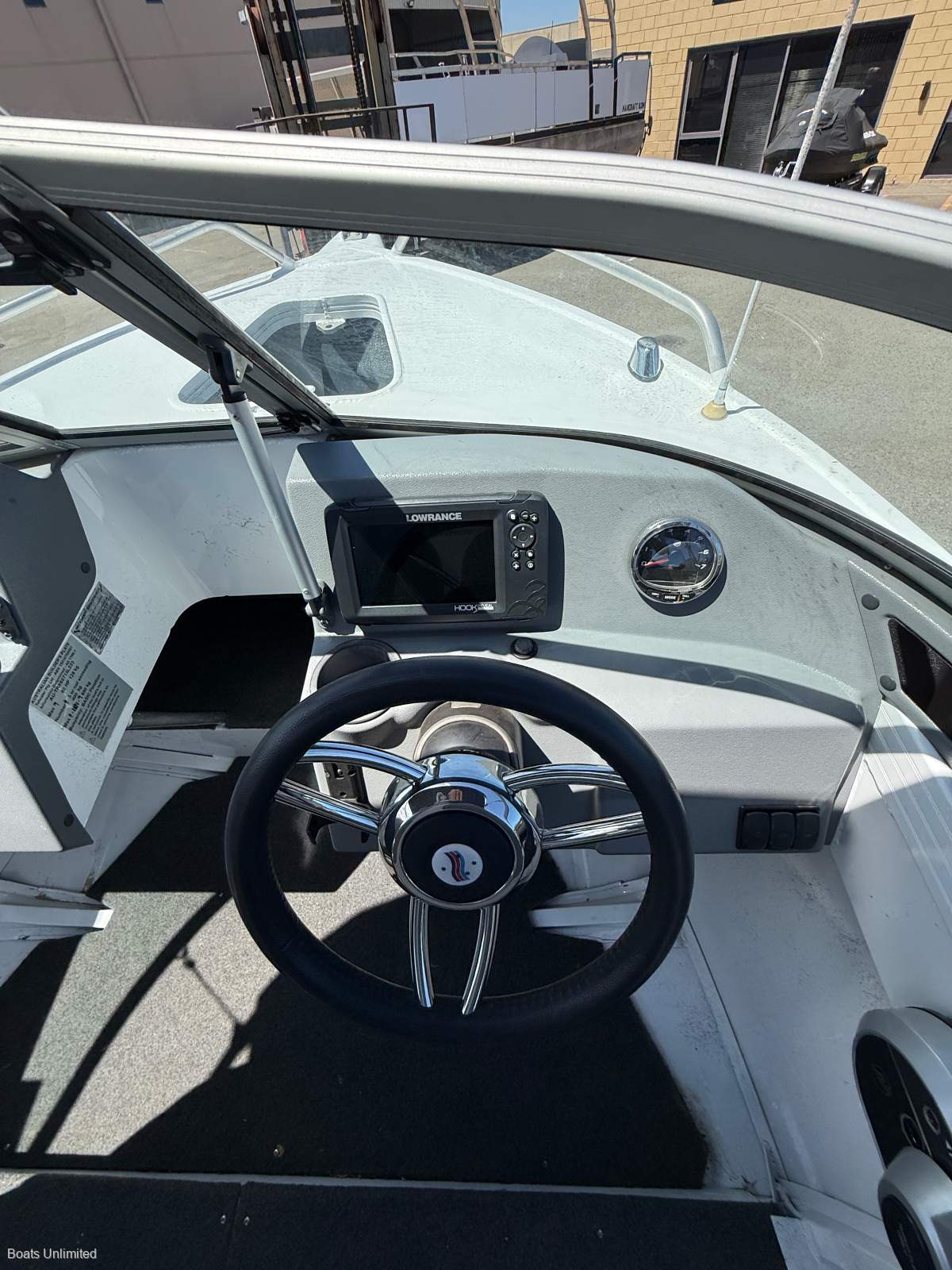 2023 QUINTREX 430 FISHABOUT RUNABOUT