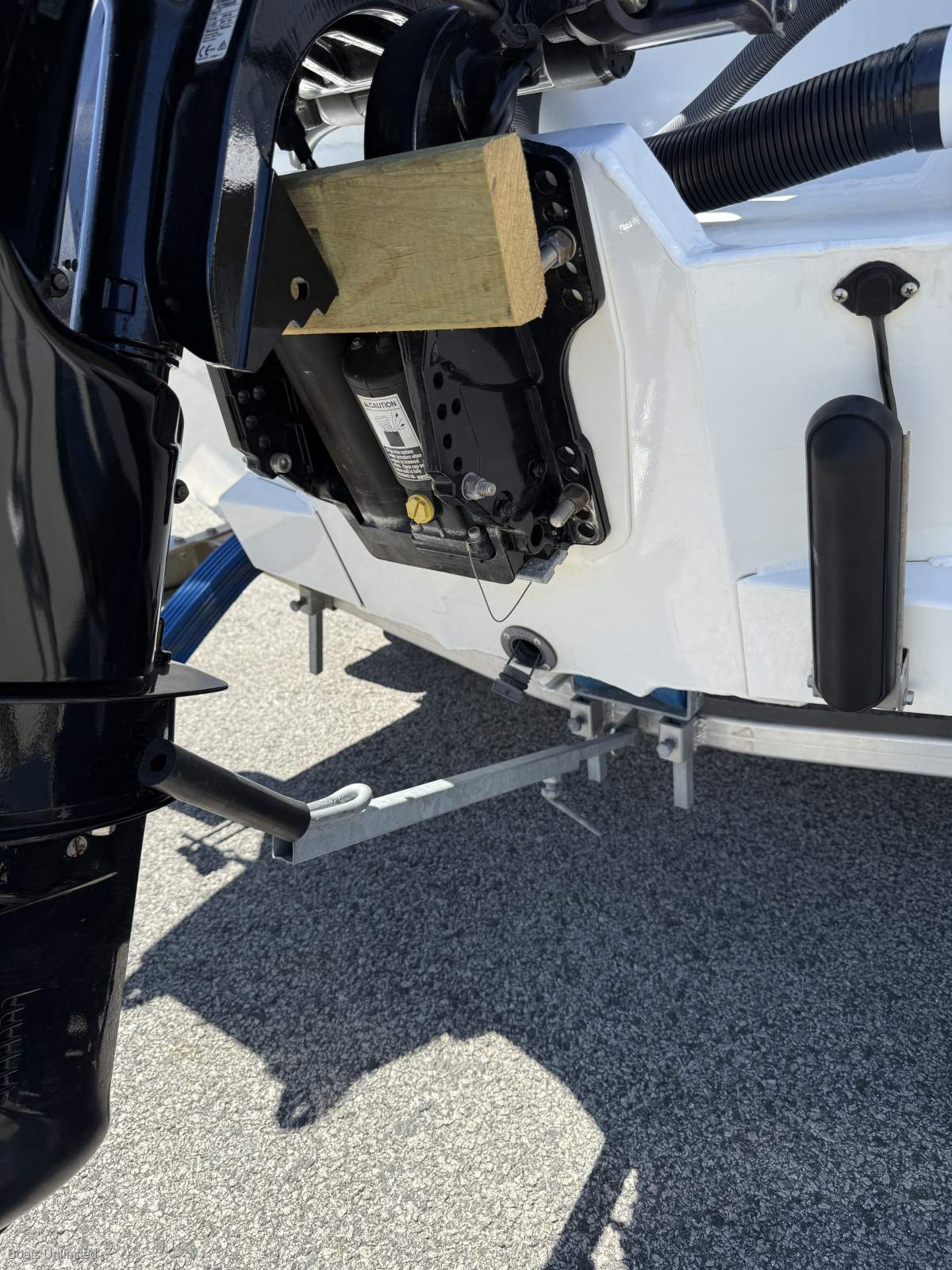 2023 QUINTREX 430 FISHABOUT RUNABOUT