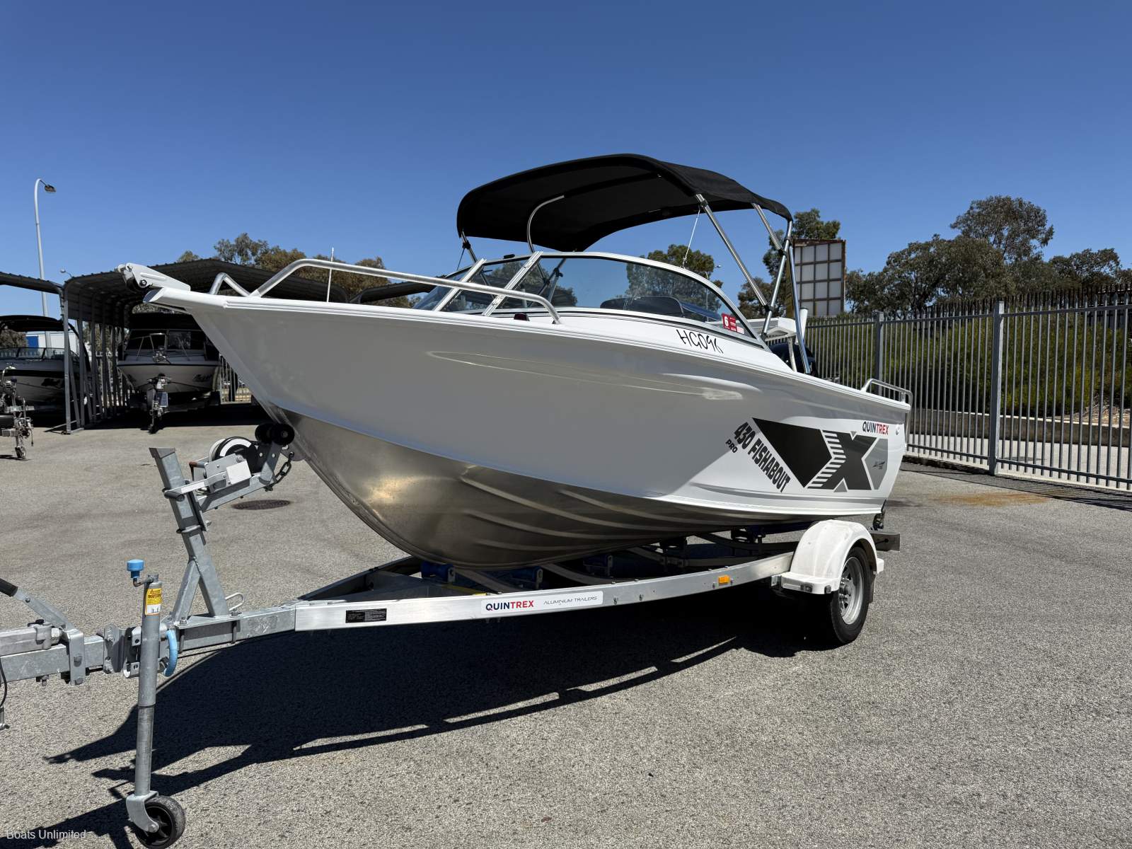 2023 QUINTREX 430 FISHABOUT RUNABOUT