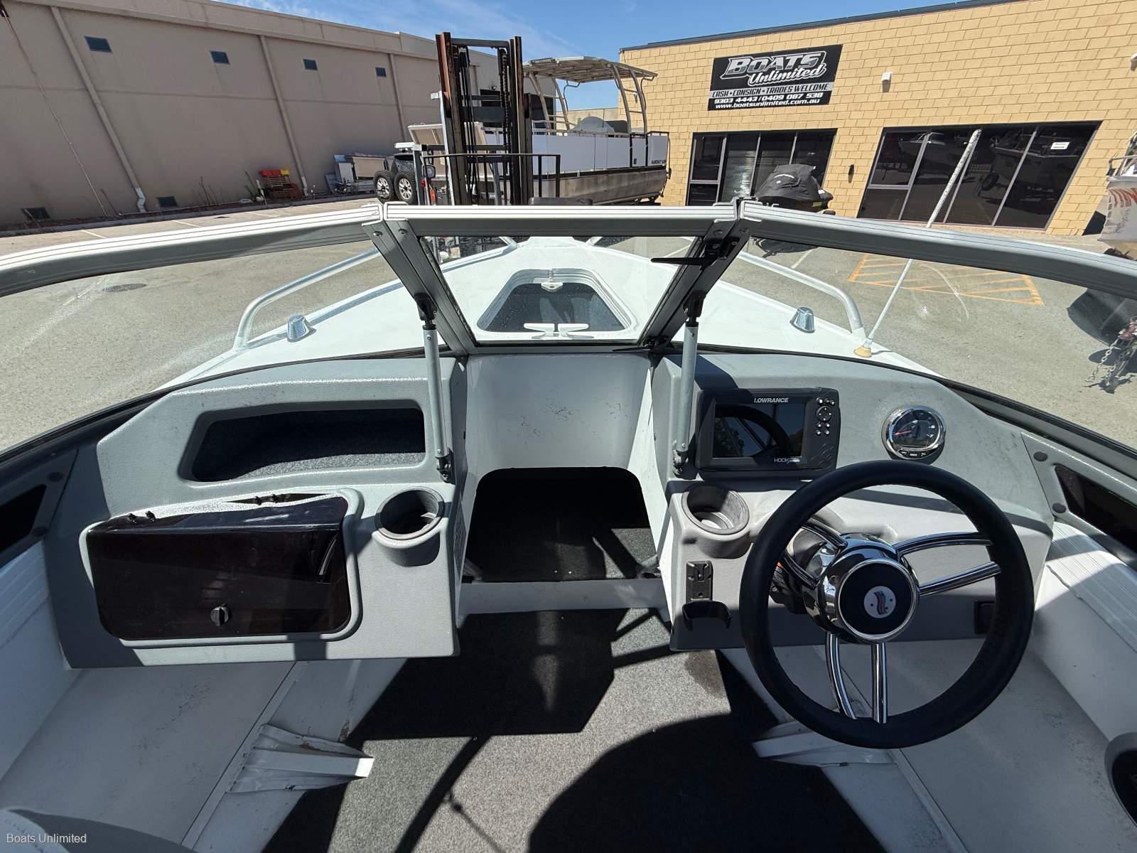 2023 QUINTREX 430 FISHABOUT RUNABOUT