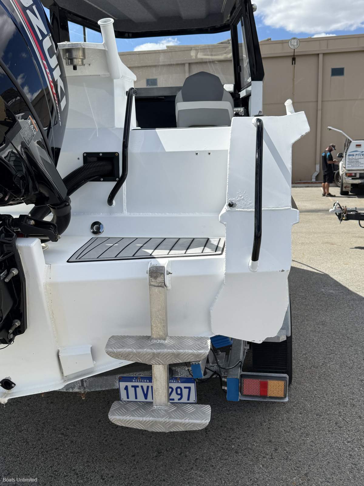 2023 GOSPEL 5.5M BOWRIDER
