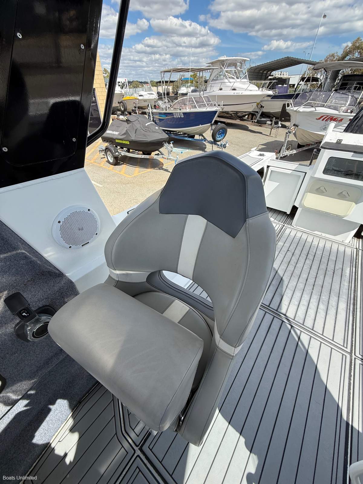 2023 GOSPEL 5.5M BOWRIDER