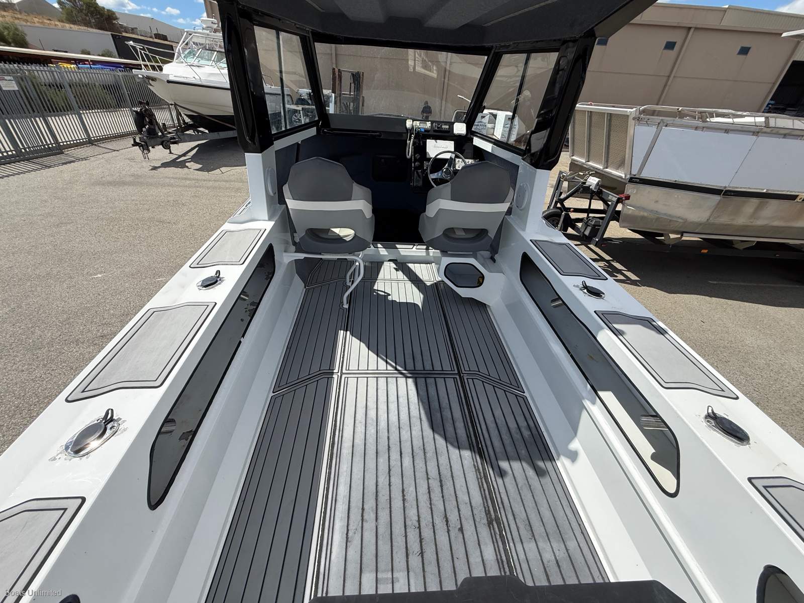 2023 GOSPEL 5.5M BOWRIDER