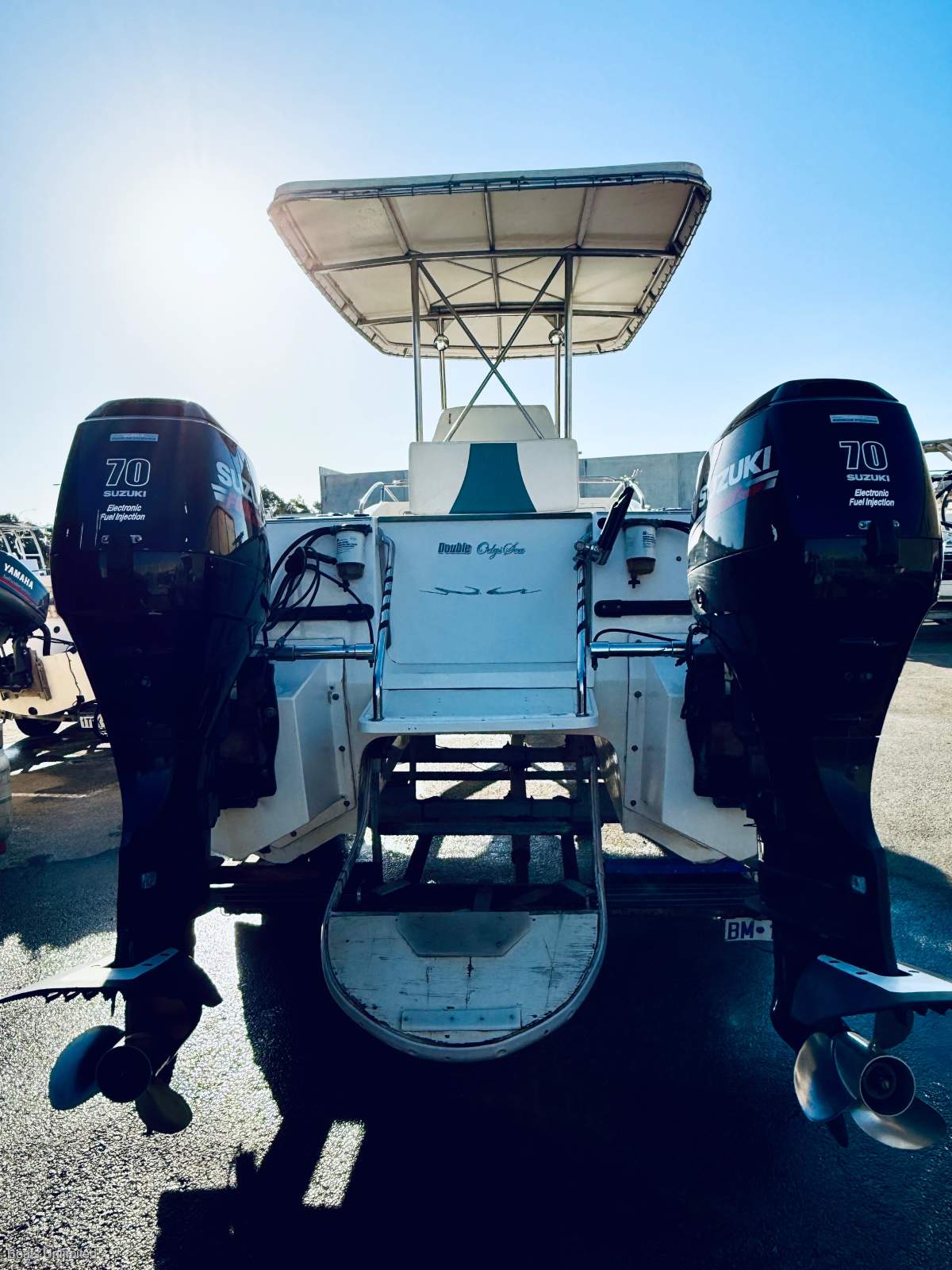 2004 SEA LYNX 600 TWIN HULL CENTRE CONSOLE