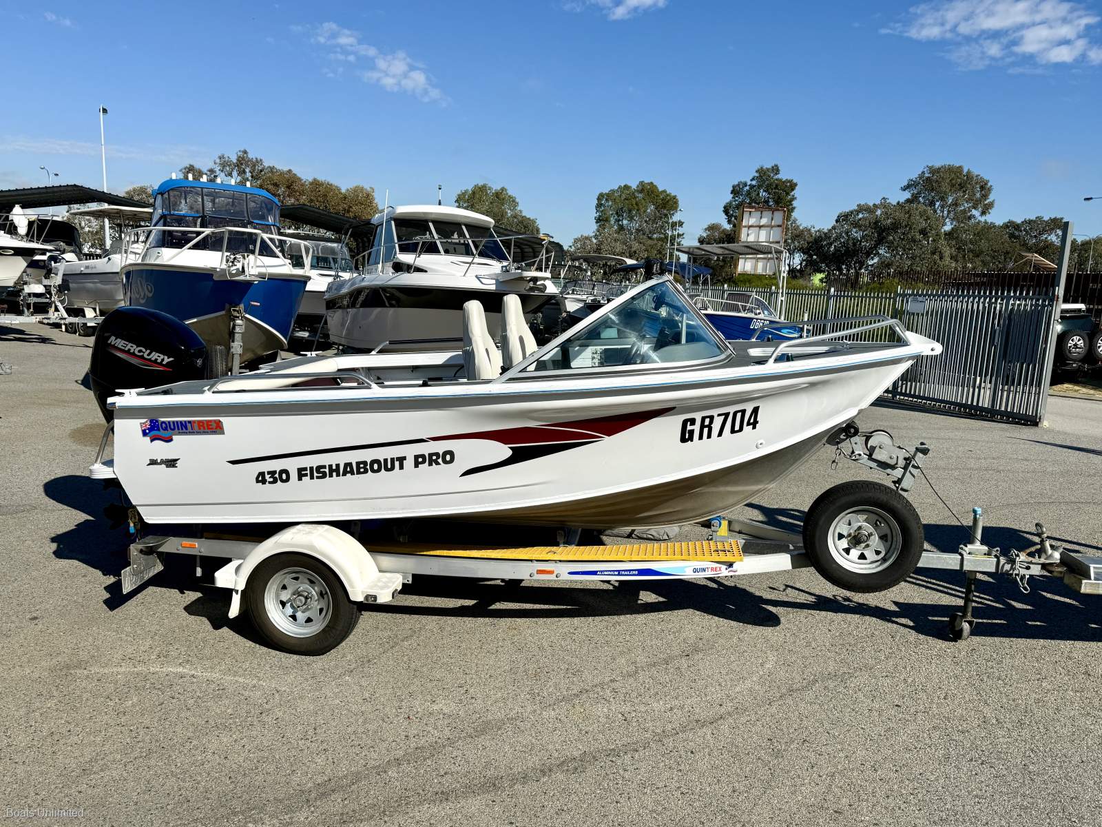 2021 QUINTREX 430 FISHABOUT RUNABOUT