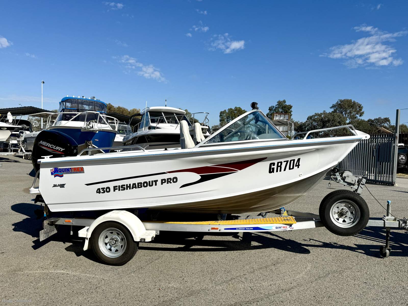 2021 QUINTREX 430 FISHABOUT RUNABOUT