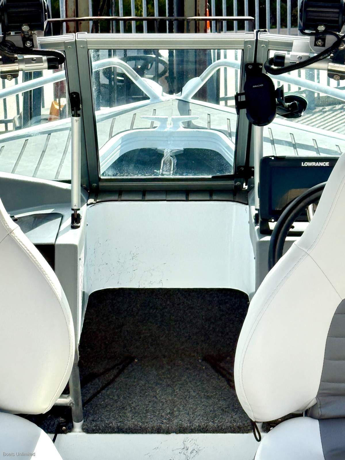 2021 QUINTREX 430 FISHABOUT RUNABOUT