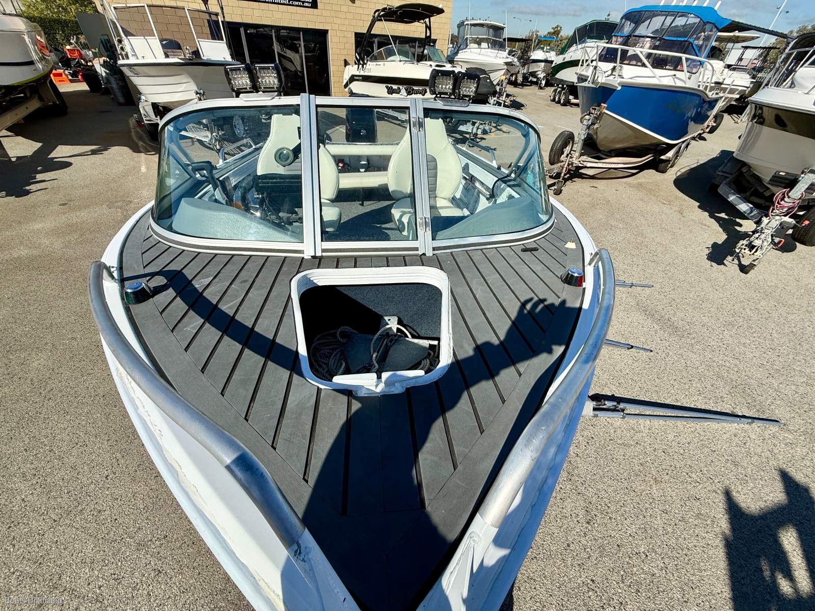 2021 QUINTREX 430 FISHABOUT RUNABOUT