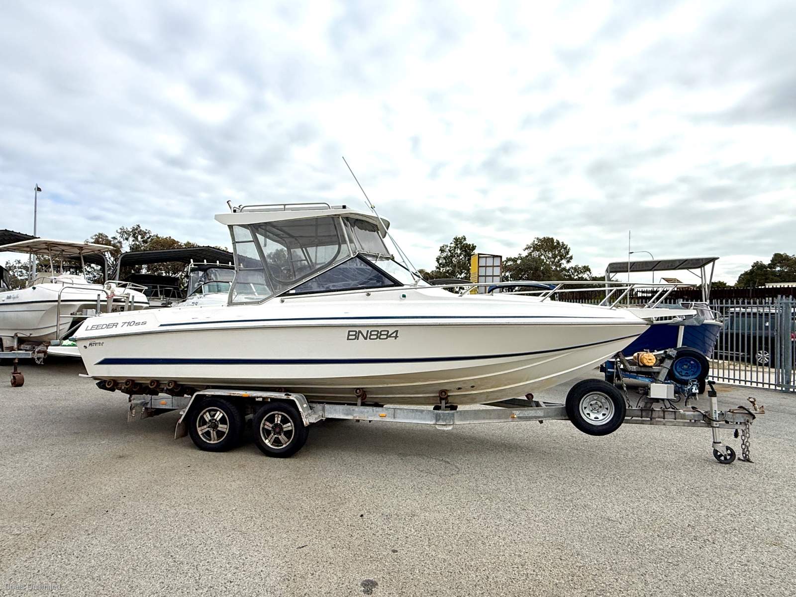 2002 LEEDER 710 CRUISER