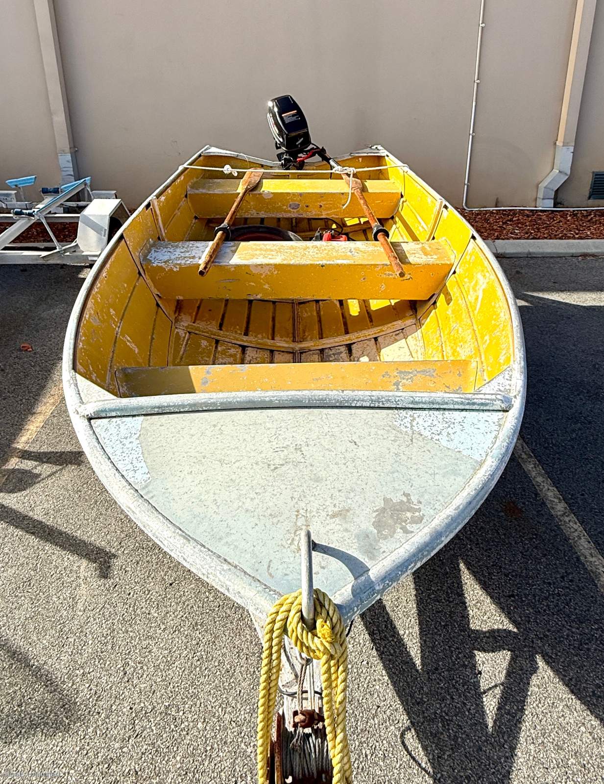 2001 SAVAGE 370 TROPICAL SERIES V-PUNT