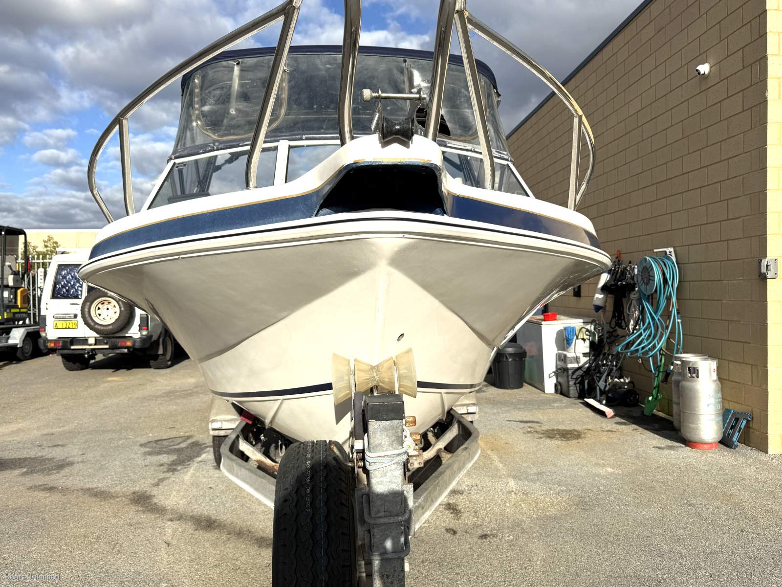 2001 BONITO 185 SPORTS CRUISER