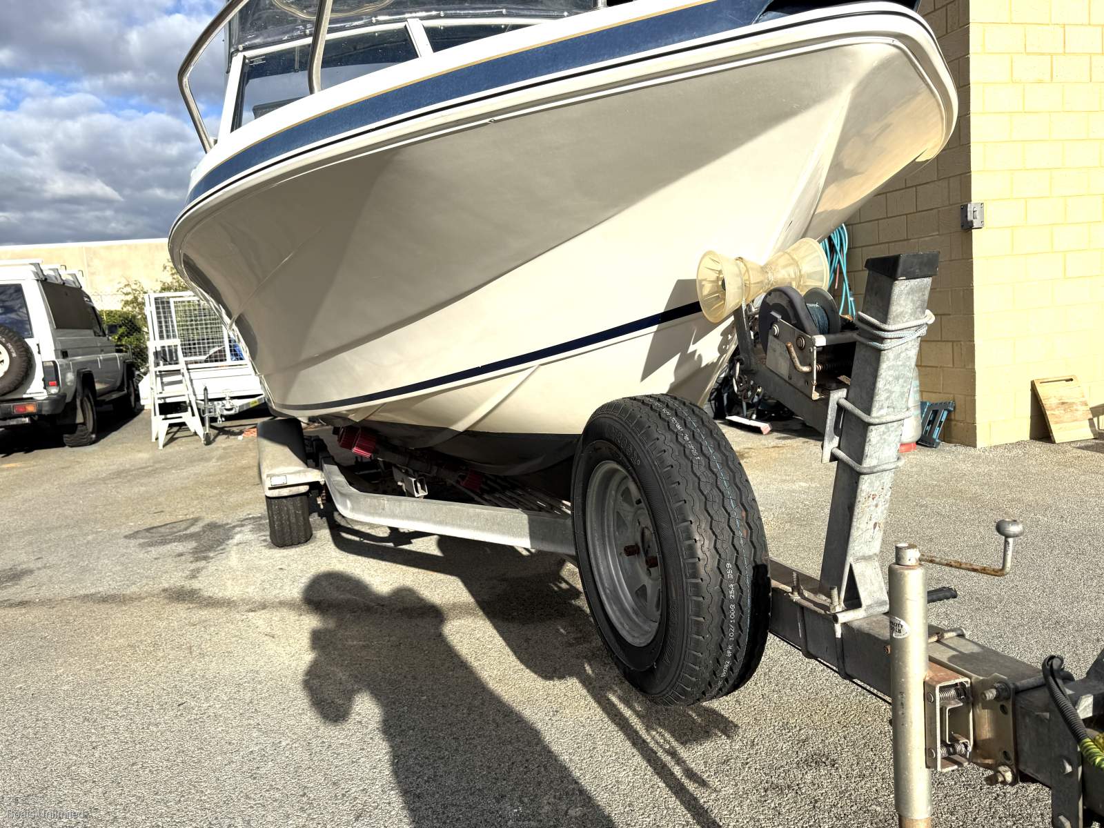 2001 BONITO 185 SPORTS CRUISER