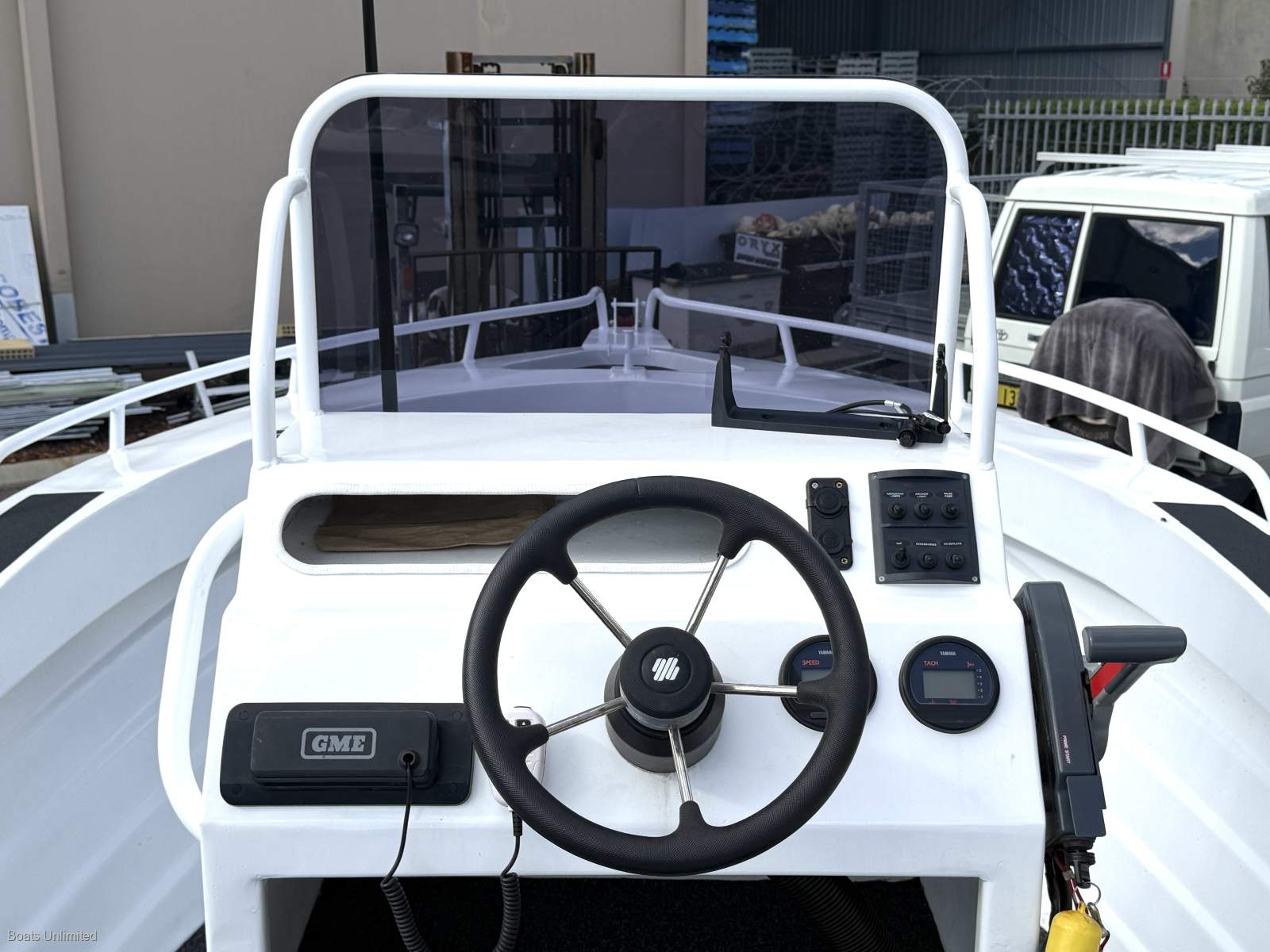 2021 TRAILCRAFT 525 CENTRE CONSOLE