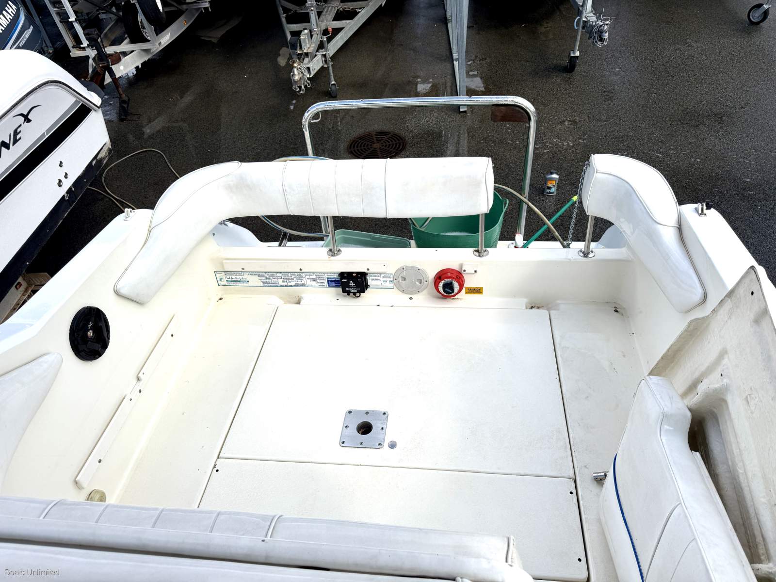 1994 SEA RAY 240 SUNDANCER SPORTS CRUISER