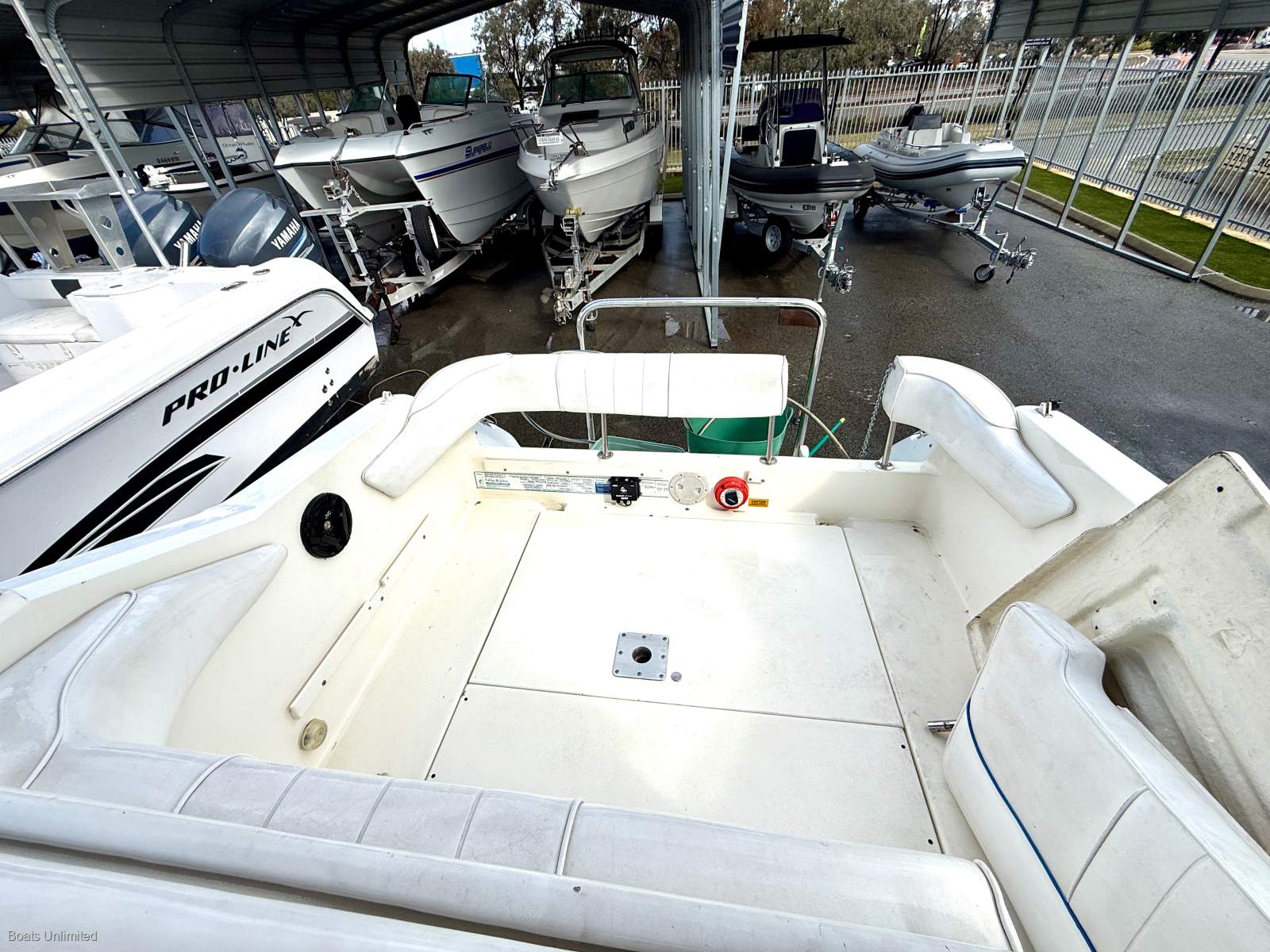 1994 SEA RAY 240 SUNDANCER SPORTS CRUISER