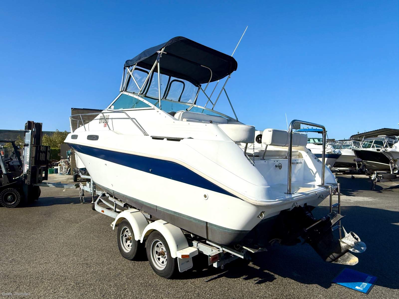 1994 SEA RAY 240 SUNDANCER SPORTS CRUISER