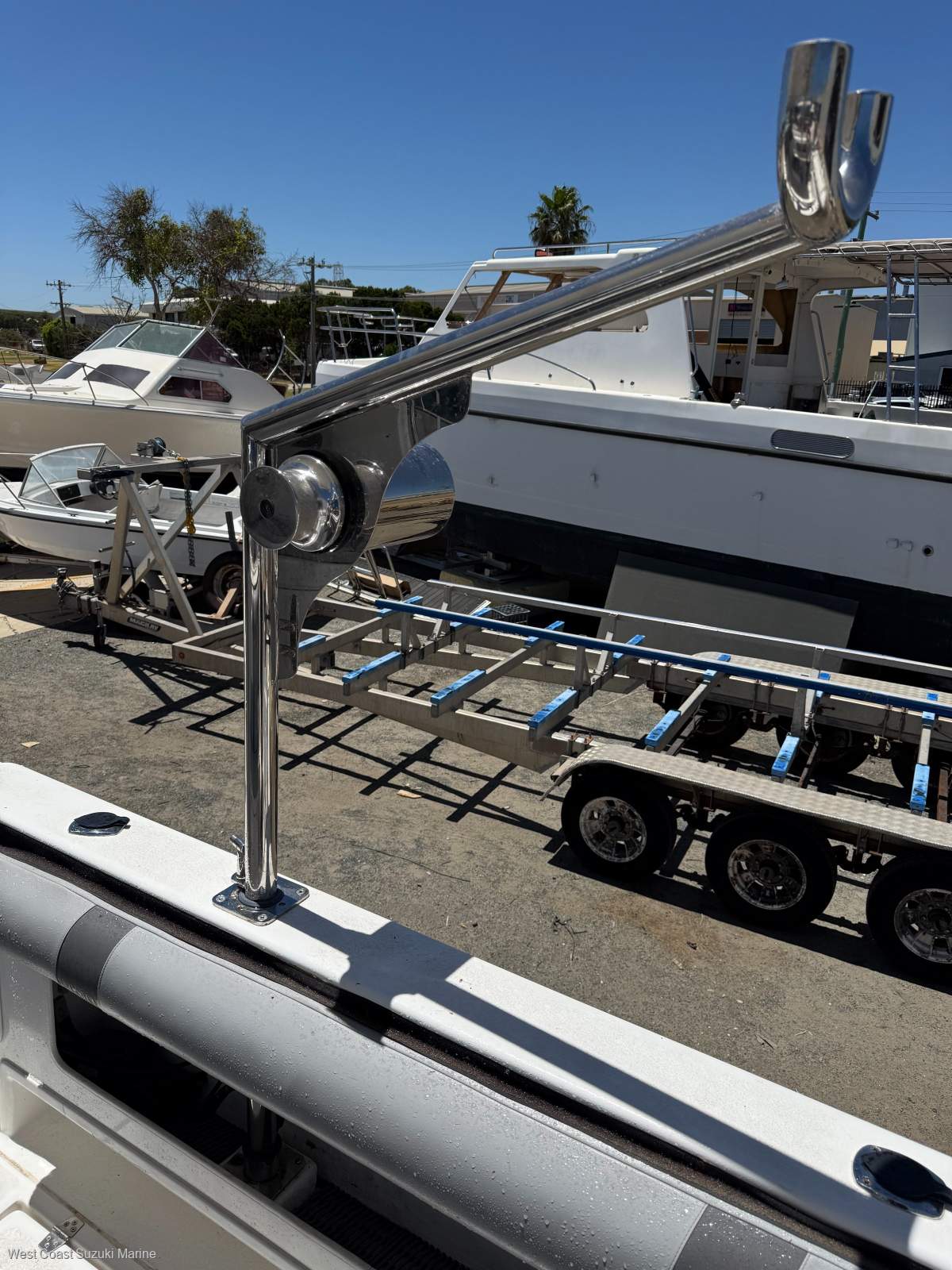 2024 LEISURECAT 8000 SPORT FISHER