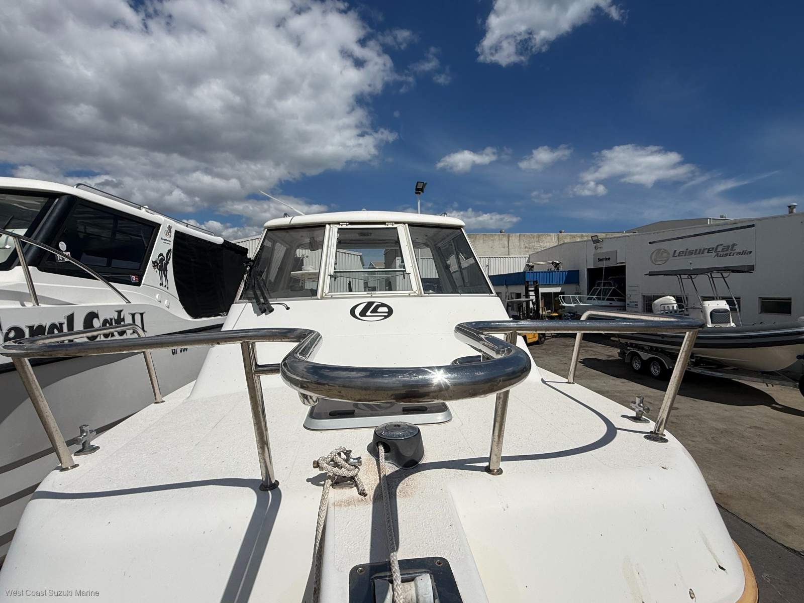 2013 LEISURECAT 8000 SPORT FISHER