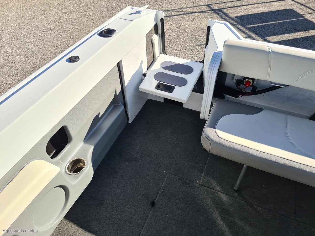 2022 QUINTREX 590 FREESTYLER RUNABOUT