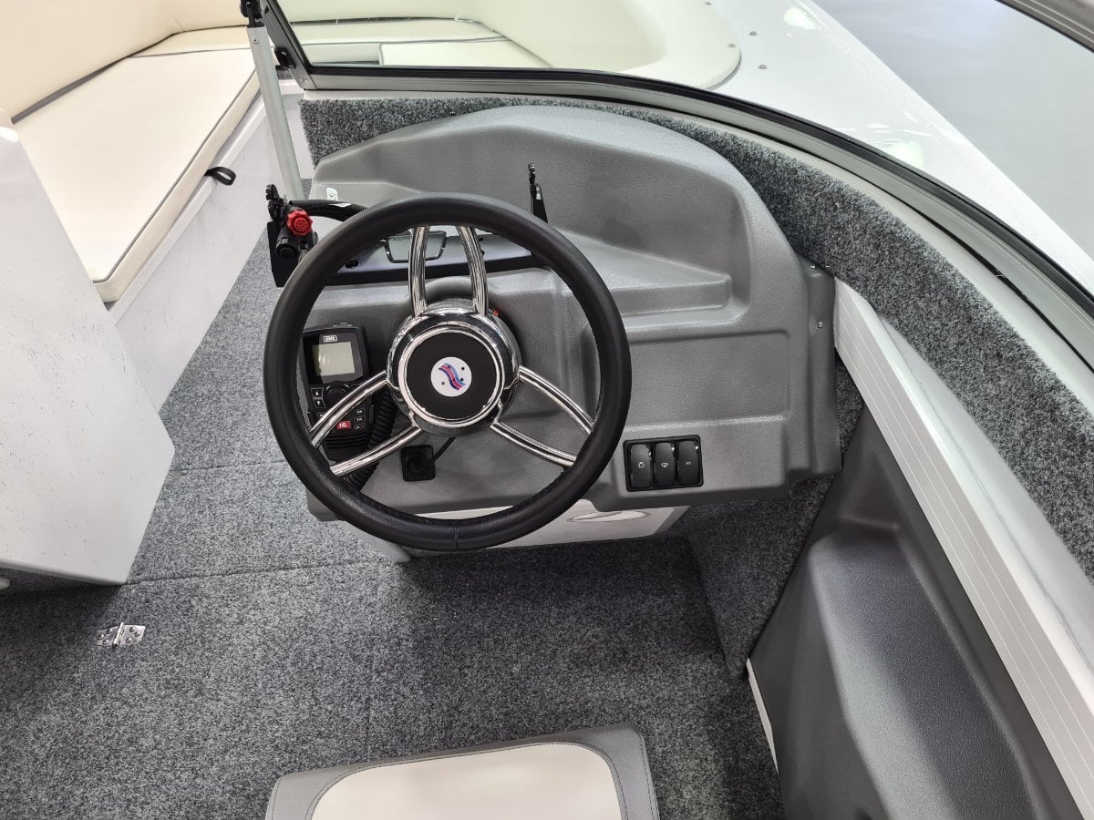 2023 QUINTREX 540 CRUISEABOUT CRUISER