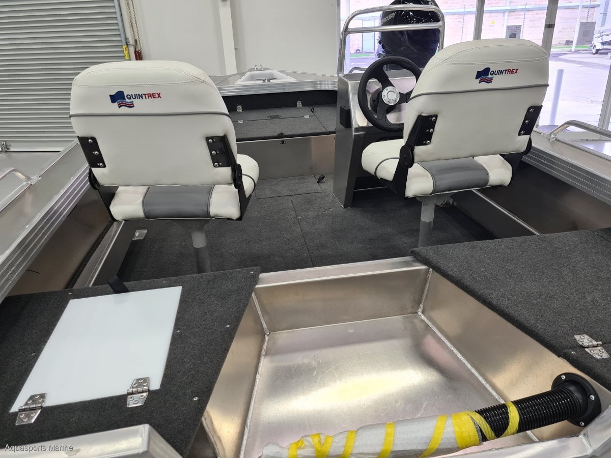 2023 QUINTREX 420 RENEGADE SIDE CONSOLE