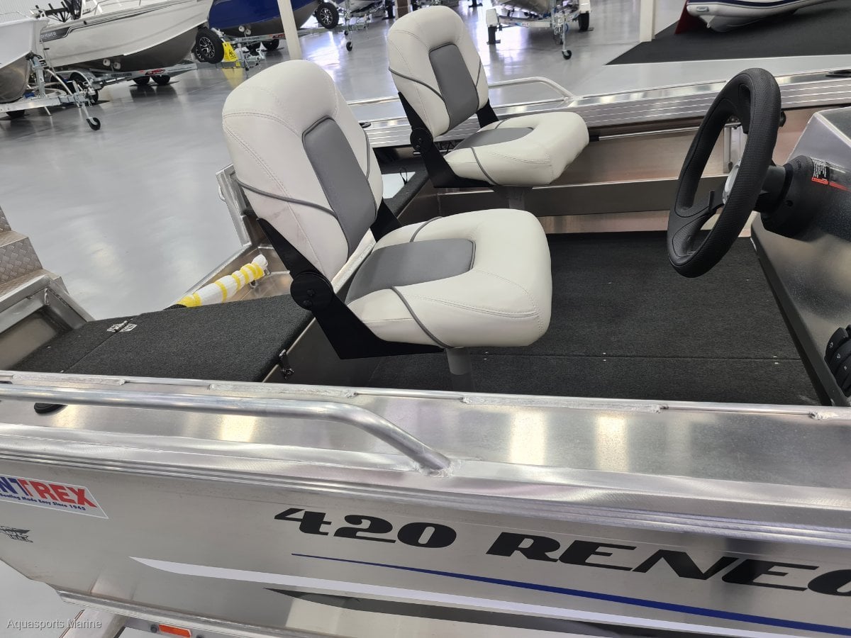 2023 QUINTREX 420 RENEGADE SIDE CONSOLE