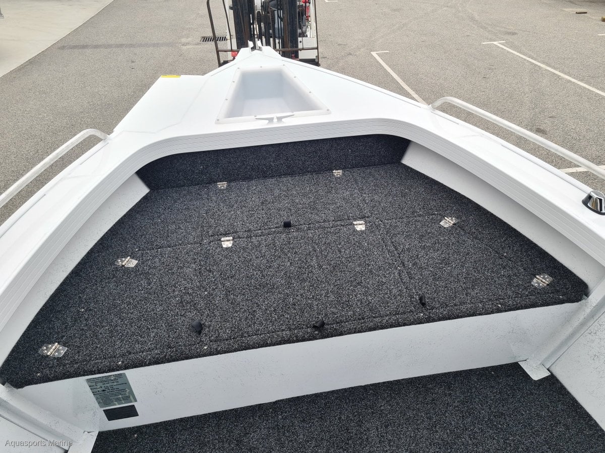 2024 QUINTREX 440 RENEGADE SIDE CONSOLE