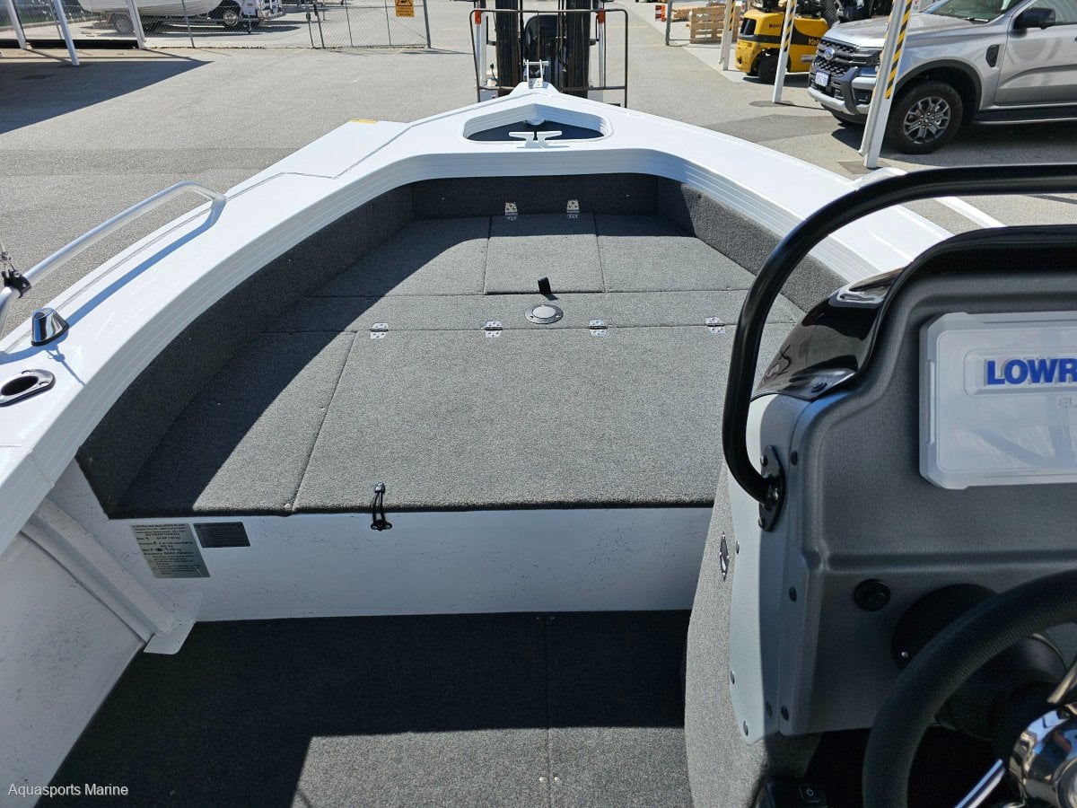 2023 QUINTREX 430 TOP ENDER TS RUNABOUT