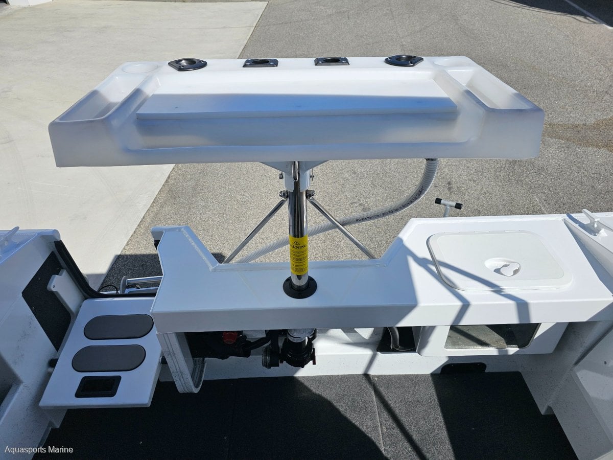 2024 QUINTREX 590 FRONTIER CENTRE CONSOLE
