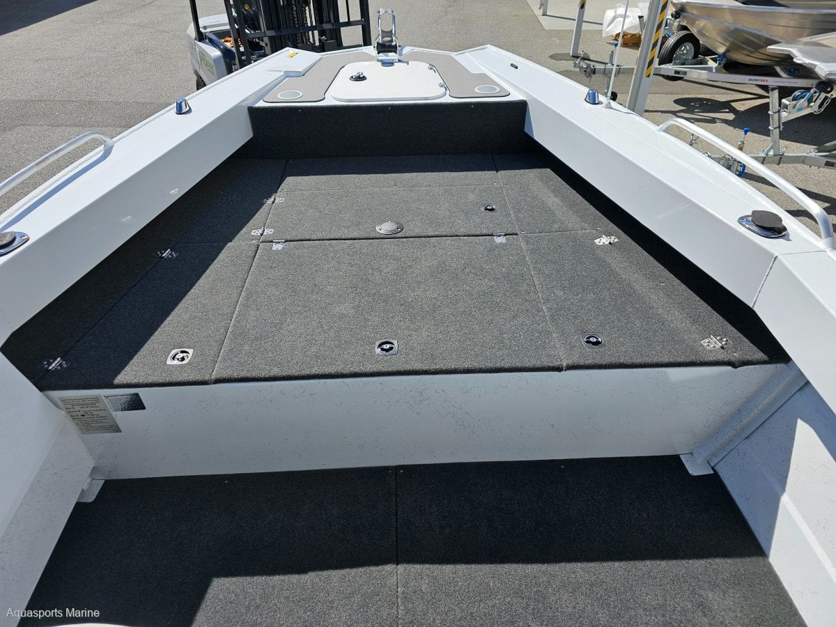 2024 QUINTREX 590 FRONTIER CENTRE CONSOLE