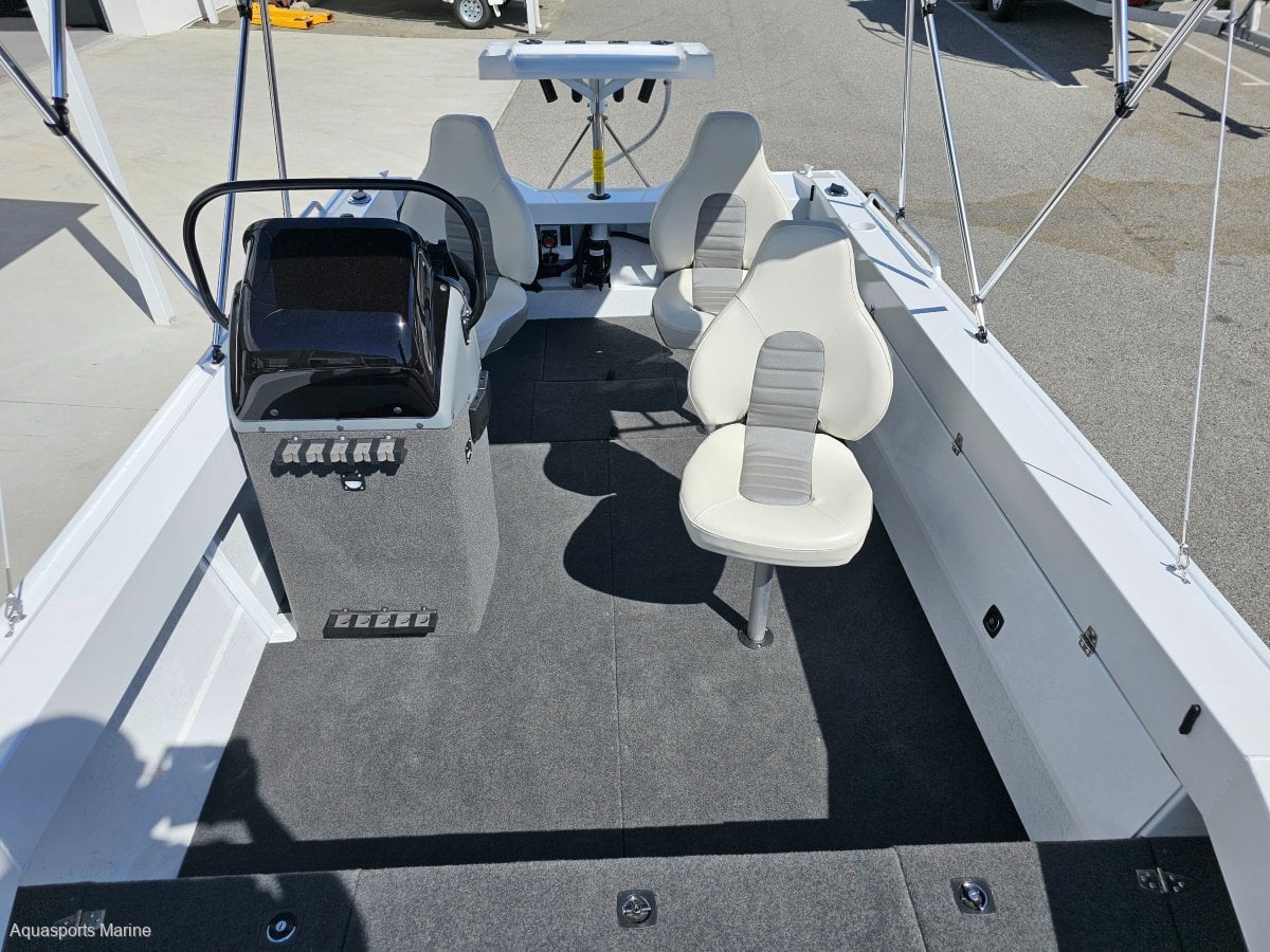2024 QUINTREX 590 FRONTIER CENTRE CONSOLE
