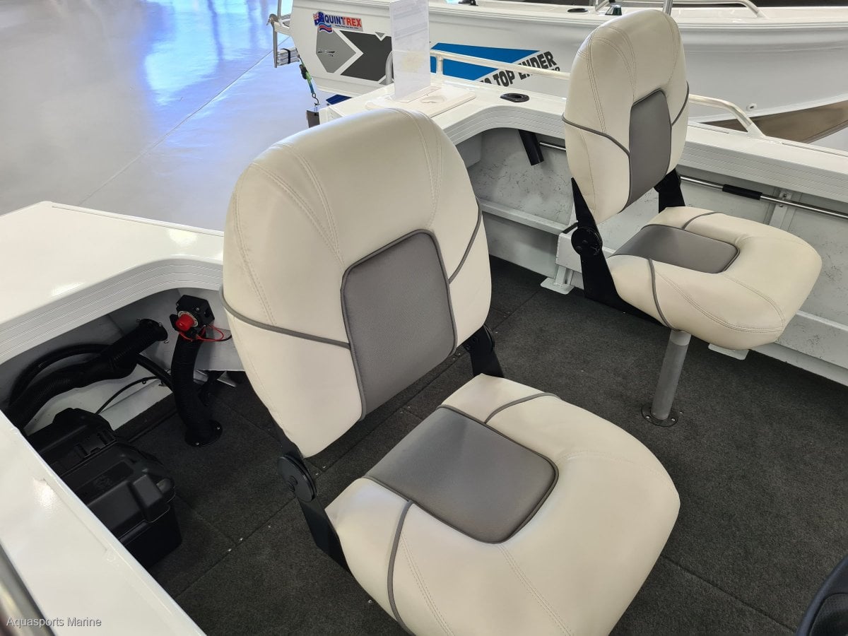 2024 QUINTREX 460 RENEGADE SIDE CONSOLE