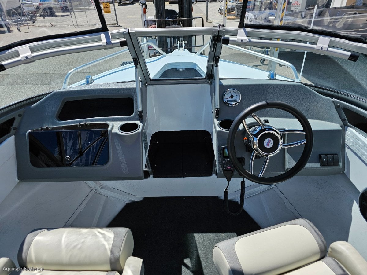 2024 QUINTREX 450 FISHABOUT RUNABOUT